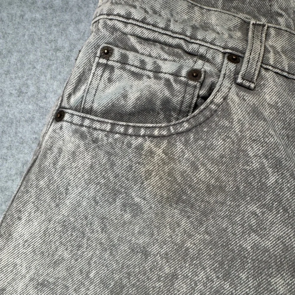 Levi 506 Jeans Mens 30x34 Gray Acid Wash Straight Leg Vintage Made USA 506-0261